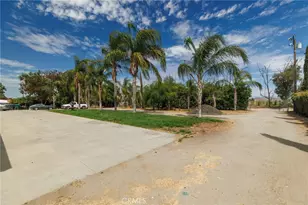 31559 Wolfskill, Nuevo, CA 92567 - Photo 34