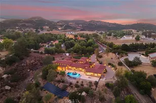 21105 Camino de Jugador, Murrieta, CA 92562 - Photo 4