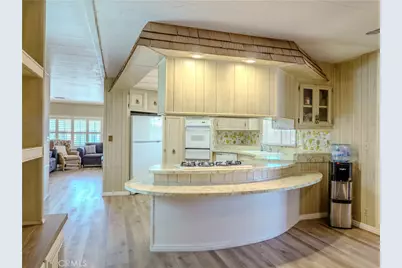 554 Castille, Hemet, CA 92543 - Photo 10