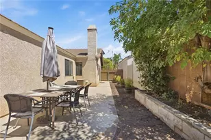 27905 Hillpointe Dr, Menifee, CA 92585 - Photo 32