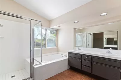 36194 Toulon, Murrieta, CA 92562 - Photo 12