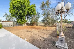 16262 Ivy Ave, Fontana, CA 92335 - Photo 34