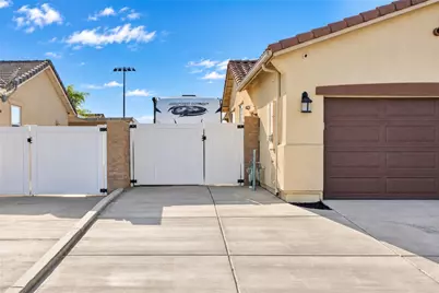 34829 Sweet Bells Dr, Winchester, CA 92596 - Photo 6