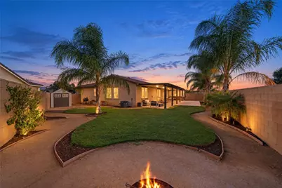 34829 Sweet Bells Dr, Winchester, CA 92596 - Photo 2
