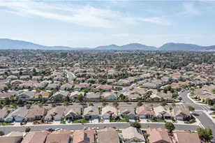 30299 Mondavi, Murrieta, CA 92563 - Photo 32