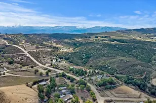 39565 Spanish Oaks Dr, Temecula, CA 92592 - Photo 12