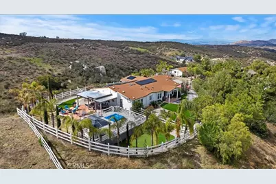 39565 Spanish Oaks Drive, Temecula, CA 92592 - Photo 4