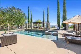 41999 Altanos Rd, Temecula, CA 92592 - Photo 48