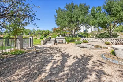 41999 Altanos Road, Temecula, CA 92592 - Photo 44