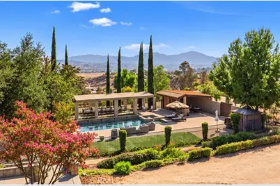 41999 Altanos Road, Temecula, CA 92592 - Photo 32