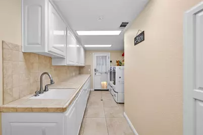 22395 Poplar Court, Murrieta, CA 92562 - Photo 20