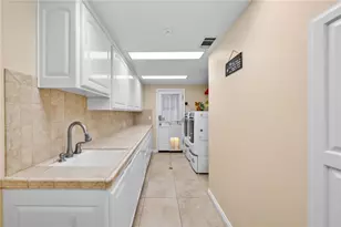 22395 Poplar Ct, Murrieta, CA 92562 - Photo 20