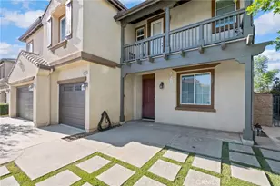 31534 Borega, Murrieta, CA 92563 - Photo 2