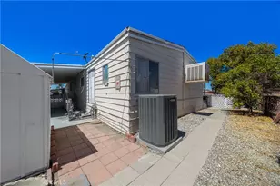 1525 W Oakland Ave, Hemet, CA 92543 - Photo 26