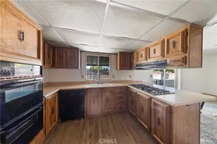 1525 W Oakland Ave, Hemet, CA 92543 - Photo 10