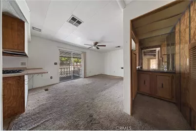 1525 W Oakland Avenue #59, Hemet, CA 92543 - Photo 12