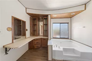 1525 W Oakland Ave, Hemet, CA 92543 - Photo 20