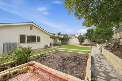 19701 Bluefield Plaza, Yorba Linda, CA 92886 - Photo 34