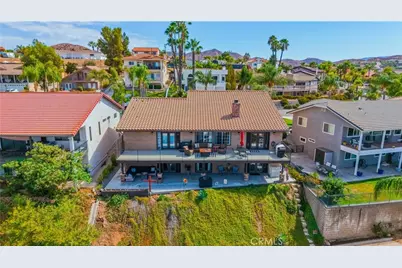 22336 Loch Lomond, Canyon Lake, CA 92587 - Photo 56