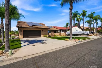 22336 Loch Lomond, Canyon Lake, CA 92587 - Photo 4