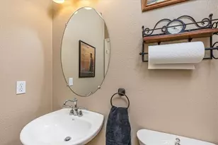 31798 Biagio Way, Winchester, CA 92596 - Photo 10
