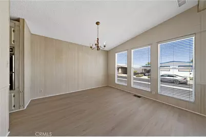 1300 W Menlo Avenue #170, Hemet, CA 92543 - Photo 6