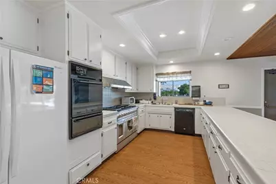 1300 W Menlo Avenue #170, Hemet, CA 92543 - Photo 30