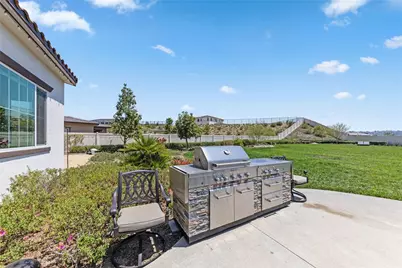 7631 Capstone Court, Riverside, CA 92506 - Photo 30