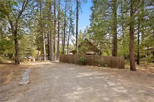 54025 Pine Crest Ave, Idyllwild, CA 92549 - Photo 30