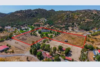 42580 Avenida Escala, Murrieta, CA 92562 - Photo 2