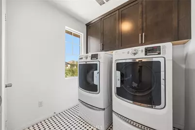 1664 Camellia Lane, Redlands, CA 92374 - Photo 14