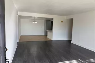 25644 Sharp Dr, Hemet, CA 92544 - Photo 2
