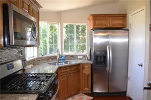 26465 Monroe Ln, Homeland, CA 92548 - Photo 6