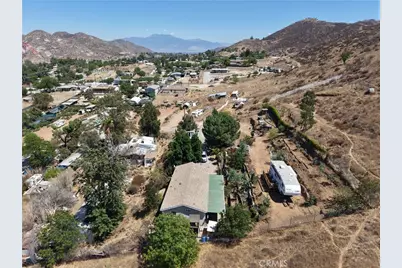 26465 Monroe Lane, Homeland, CA 92548 - Photo 46