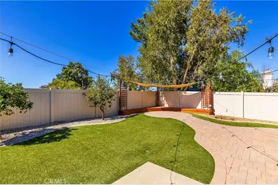 31529 Amsterdam, Winchester, CA 92596 - Photo 24