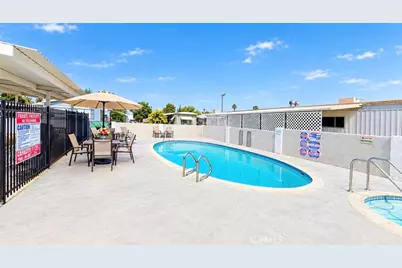 530 W Devonshire Avenue #19, Hemet, CA 92543 - Photo 16