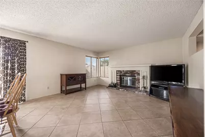 12796 Kern River Road, Victorville, CA 92392 - Photo 4