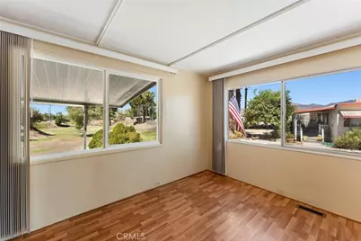 42751 E Floria Avenue #16, Hemet, CA 92544 - Photo 12