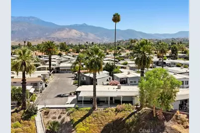 42751 E Floria Avenue #16, Hemet, CA 92544 - Photo 38