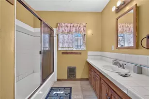 14100 S Mariposa, Gardena, CA 90247 - Photo 10
