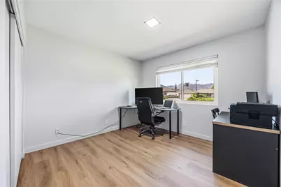 2351 Grove Avenue, Corona, CA 92882 - Photo 18