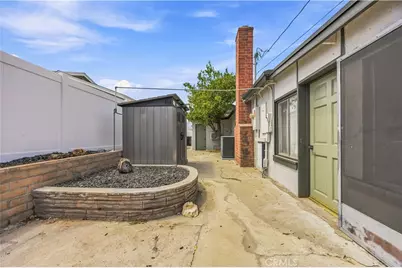 2351 Grove Avenue, Corona, CA 92882 - Photo 36