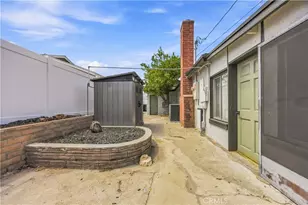 2351 Grove Ave, Corona, CA 92882 - Photo 36