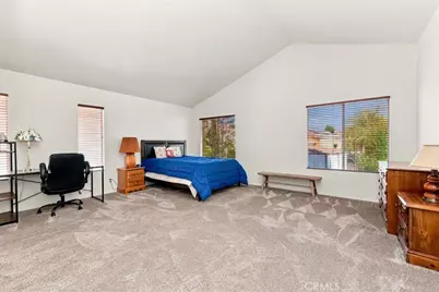 39876 Via Castana, Murrieta, CA 92563 - Photo 32