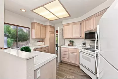 39876 Via Castana, Murrieta, CA 92563 - Photo 20