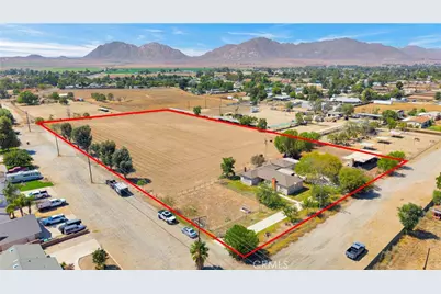 31130 Water Avenue, Nuevo, CA 92567 - Photo 2