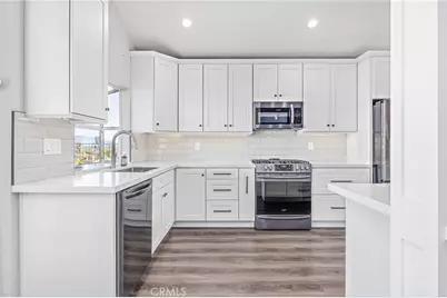 25560 Timbertree Court, Murrieta, CA 92563 - Photo 8