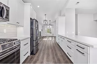 25560 Timbertree Court, Murrieta, CA 92563 - Photo 6