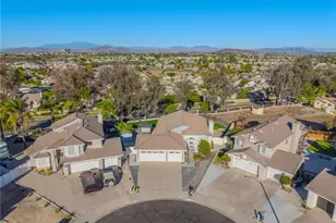 25560 Timbertree Ct, Murrieta, CA 92563 - Photo 46