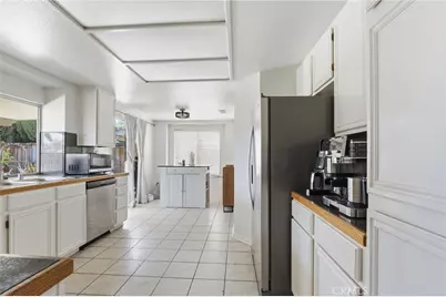 27041 Ravenhill Court, Temecula, CA 92591 - Photo 10